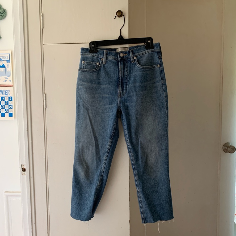 Cropped Everlane Original Cheeky Jean in Vintage Wash